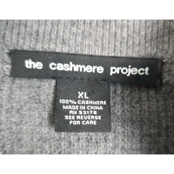 The Cashmere Project Men's Quarter Zip Cashmere Sweater w/ Pockets XL